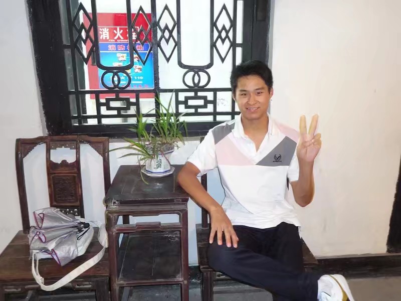 寻找家人，早点回来吧