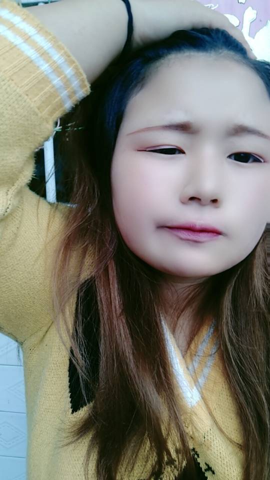 求求大哥大姐们。帮帮我这个人对我,很重要。。如果没有了他,我真的不想活了。