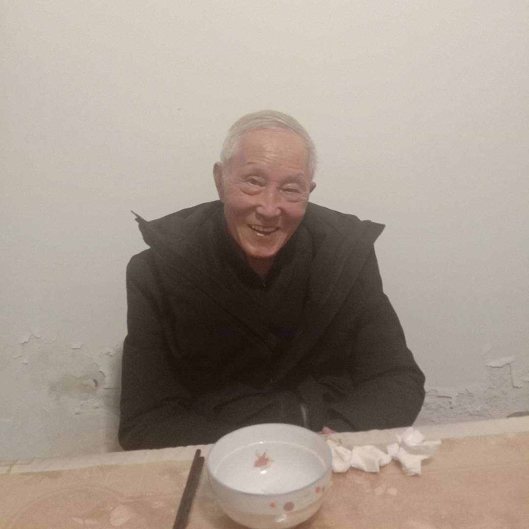 请冬各位朋友帮帮忙谢谢