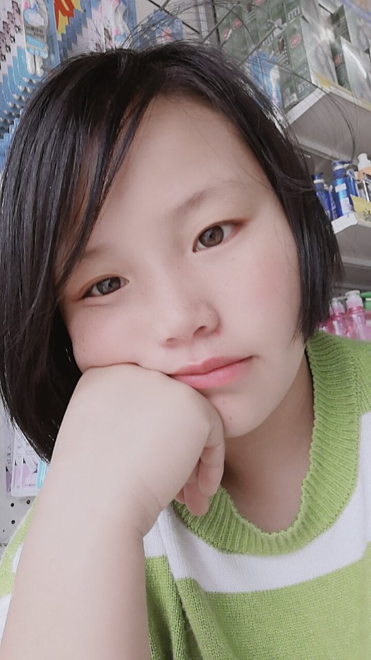 老婆离家出走了两个小孩子还小,麻烦各位看见了这条信息转发一下谢谢你了。
