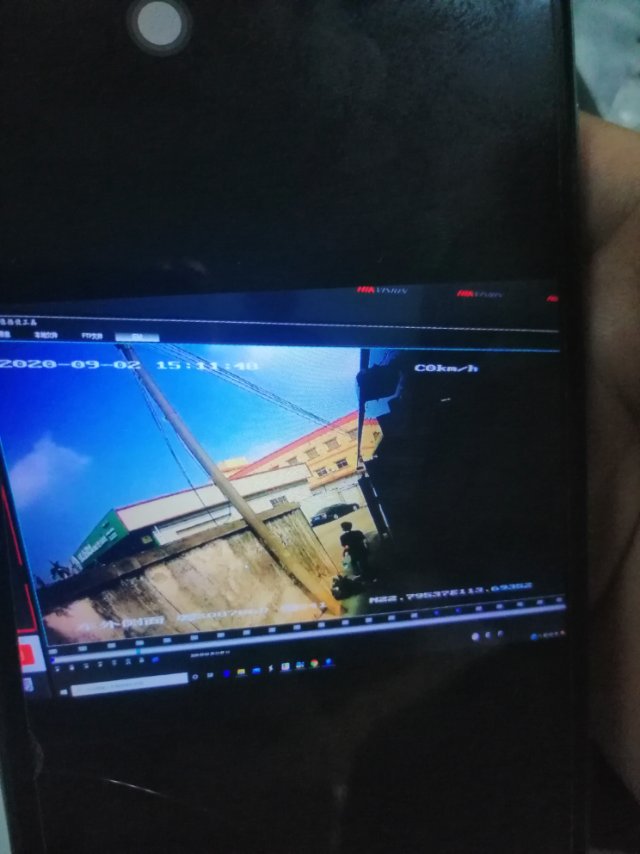 与家闹矛盾离家出走，没带手机和身份证和钱包