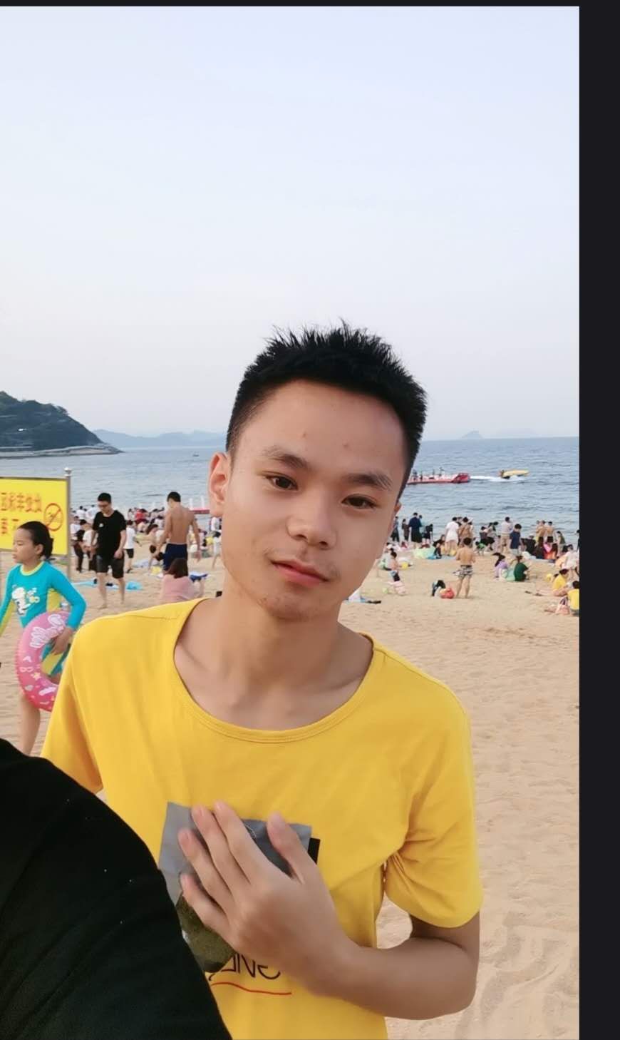 望各位叔叔阿姨姐姐 看见我哥及时联系在这里说声感谢。