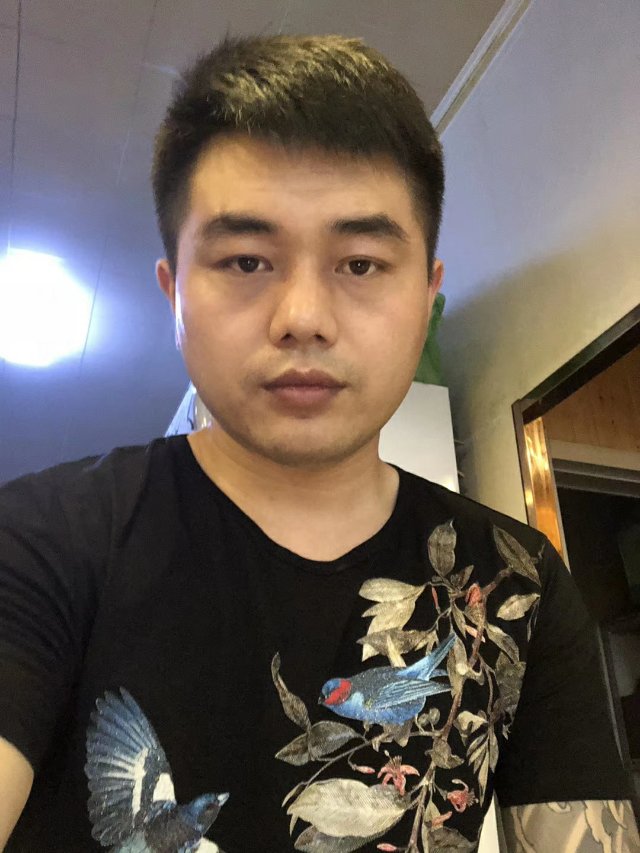 如果看到信息赶紧联系家人吧!一家人急疯了