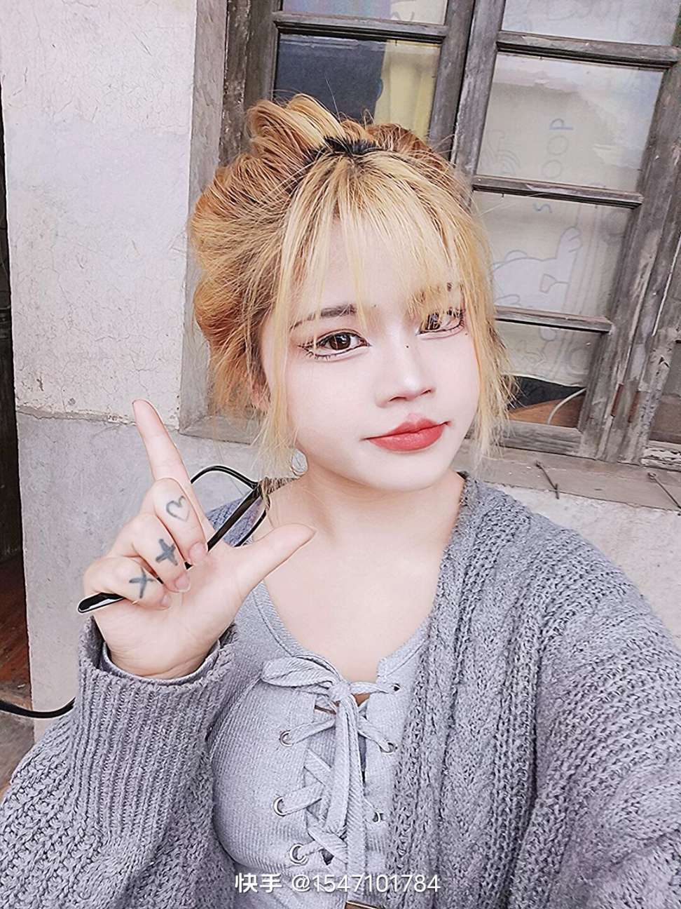 我老婆失踪了，，求各位好心人帮帮忙！