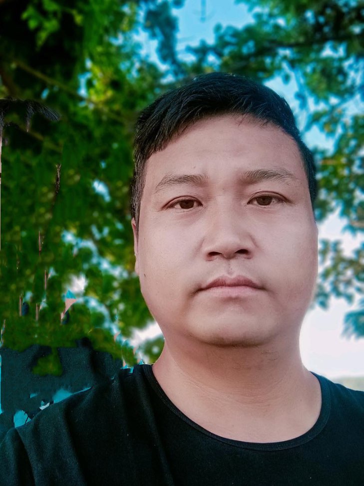寻找失踪哥哥,父亲病危