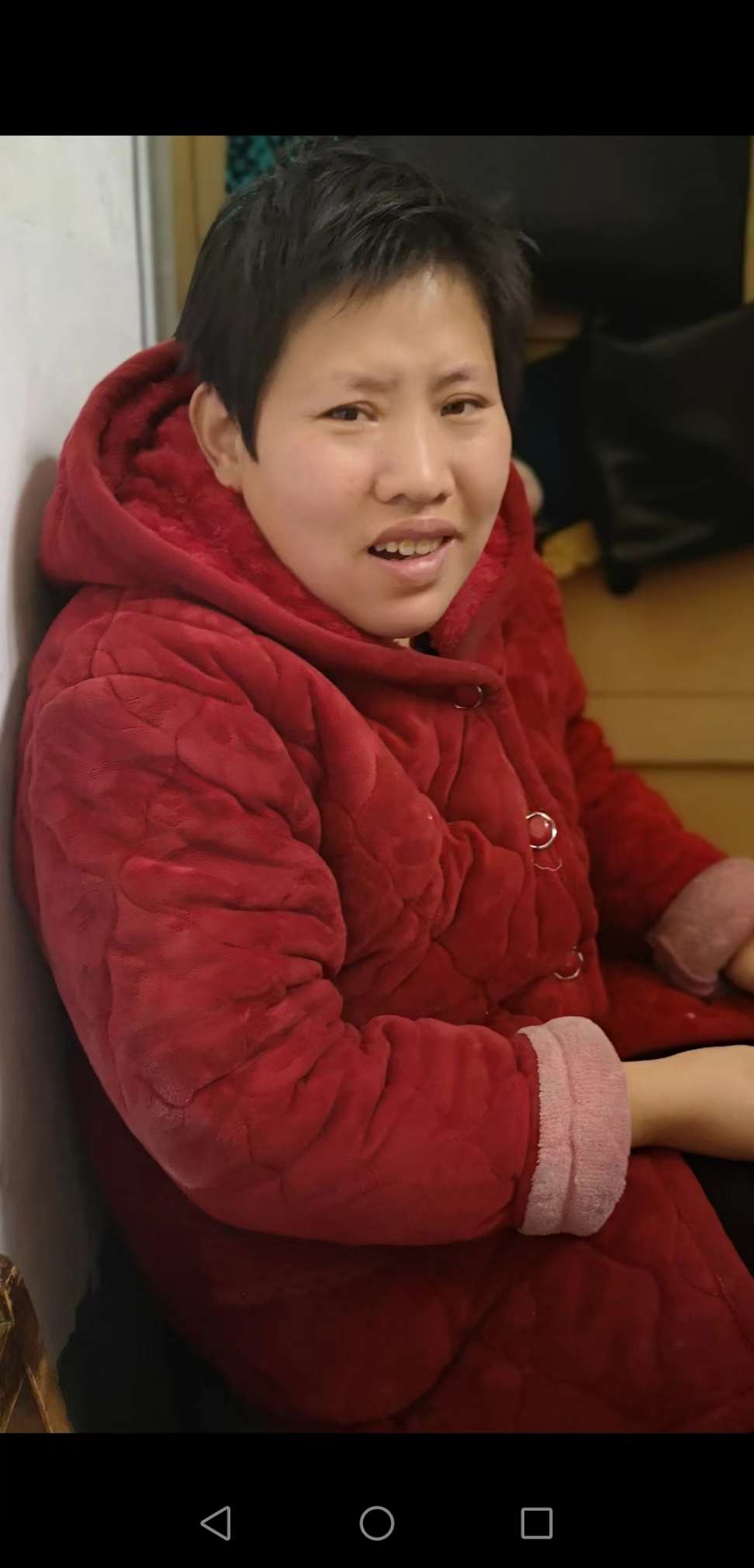 望各位爱心人士帮忙留意一下,定重谢,拜托!!!