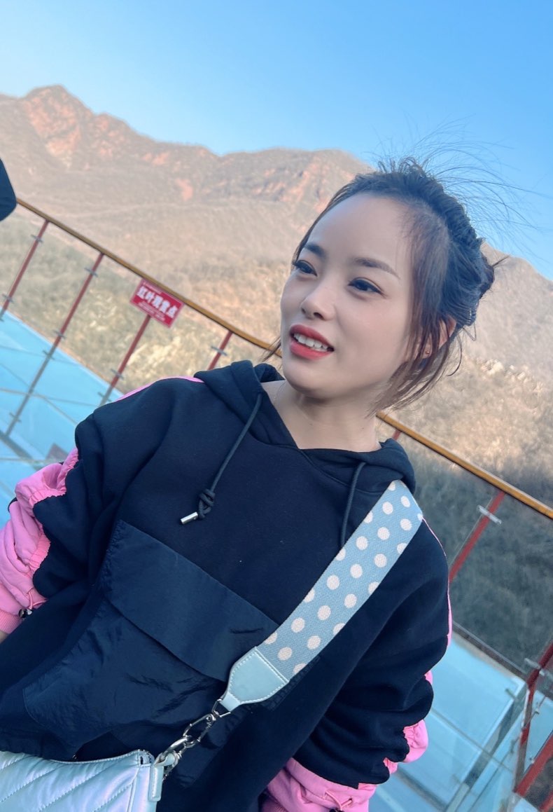 媳妇突然手机关机，也没吵架，闹市区上车后失联