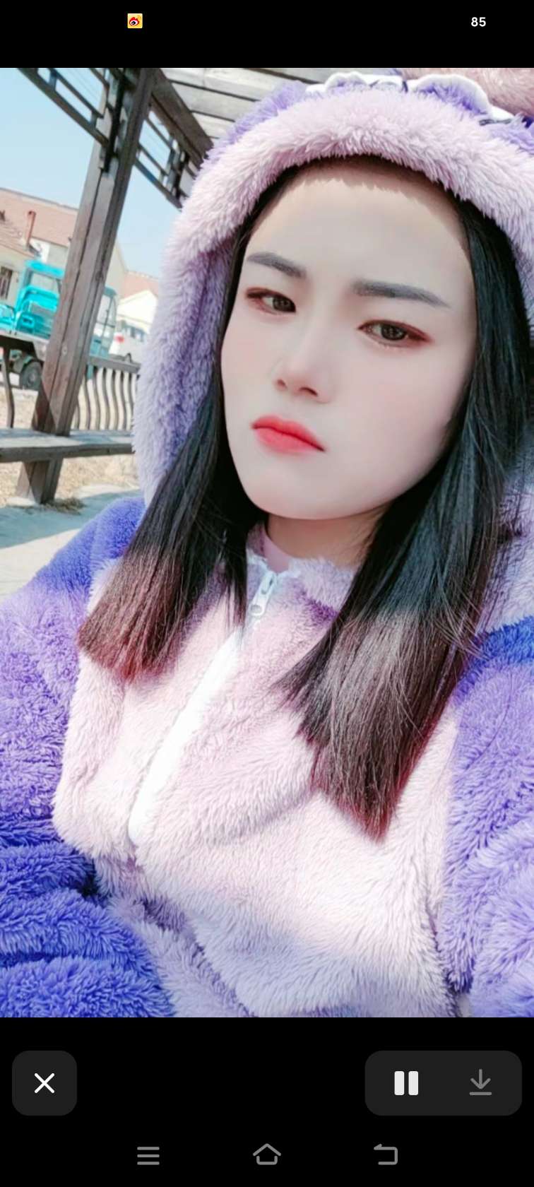 他叫马娜娜