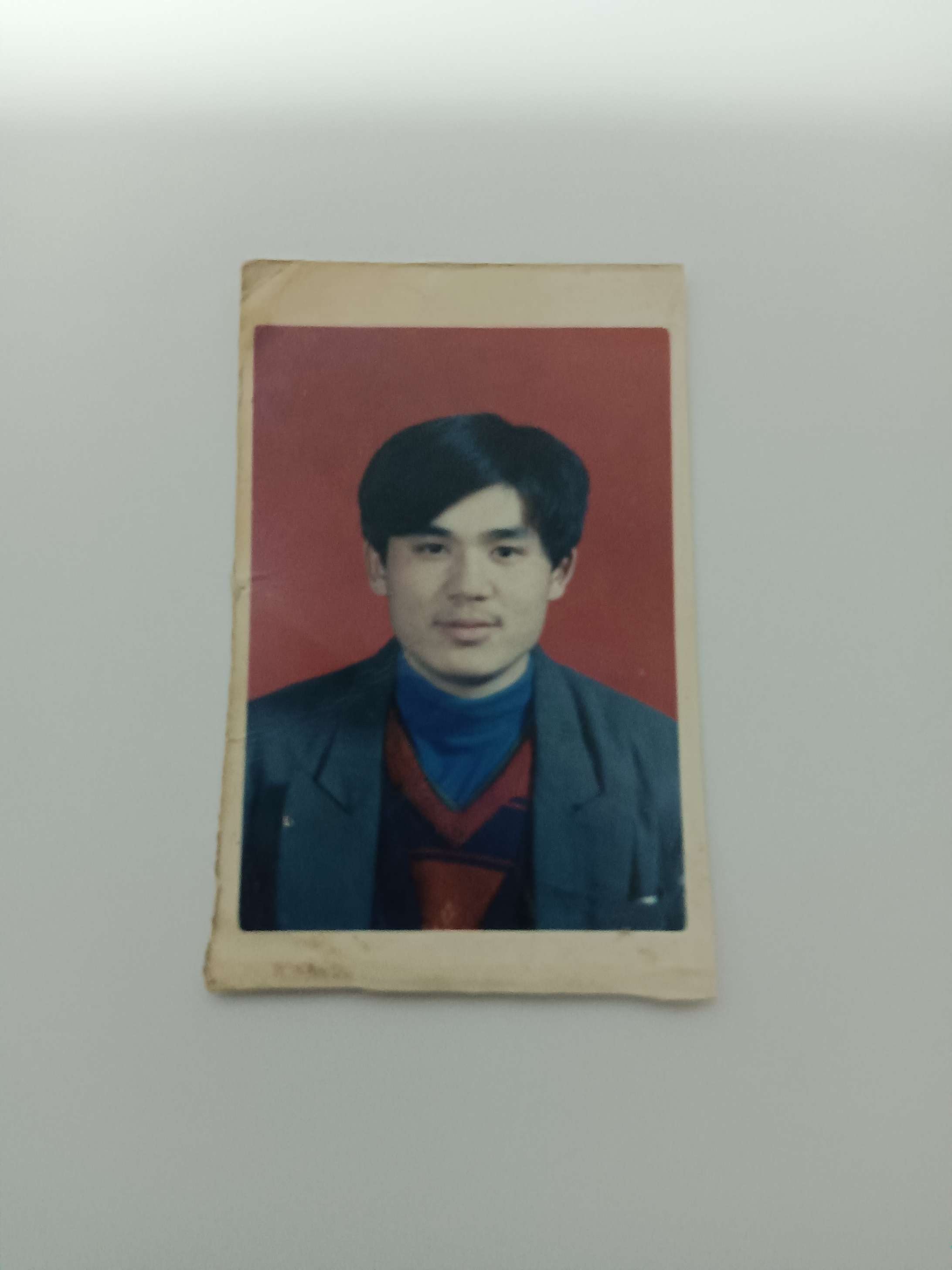 我弟弟离家出走多年!望见到信息后速回